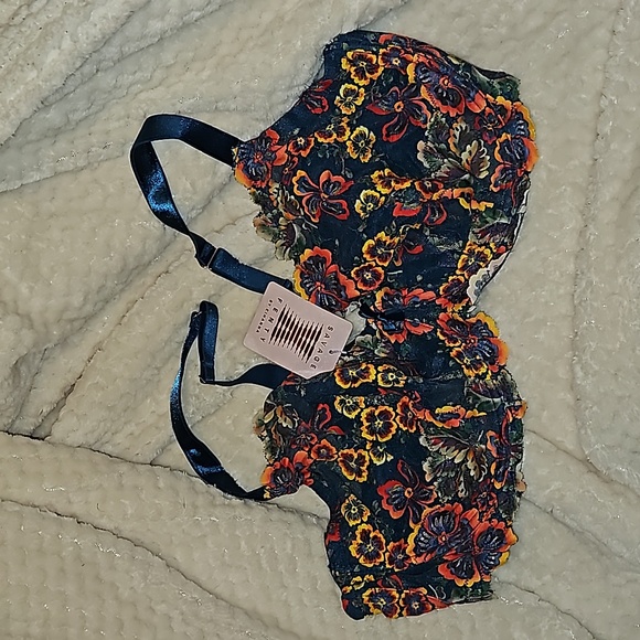 NWT savage X fenty bra - Picture 1 of 2